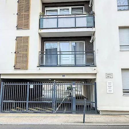 Le Ronsard - Baby Friendly *